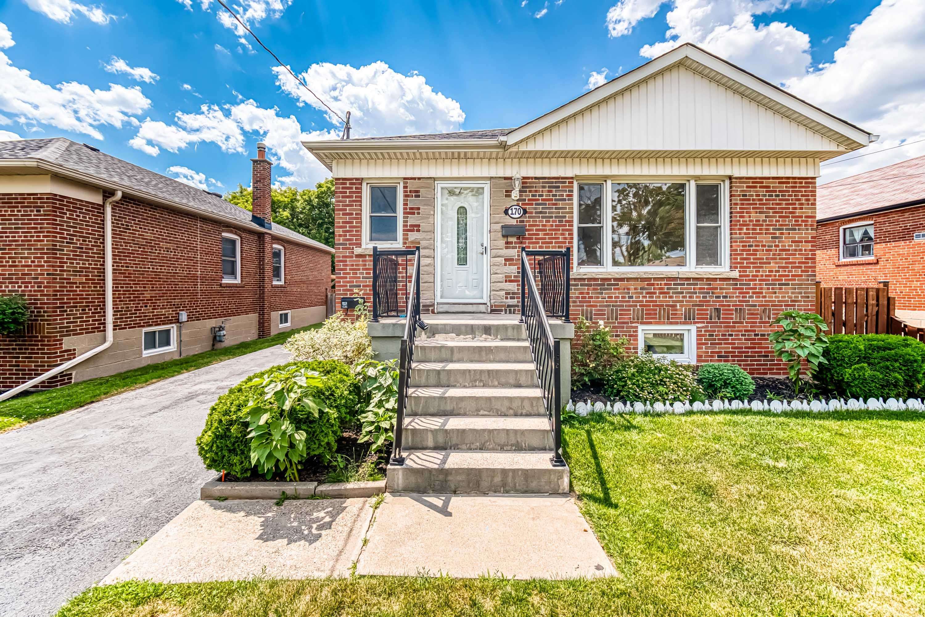 Toronto W06, ON M8W 4C9,170 North Carson ST