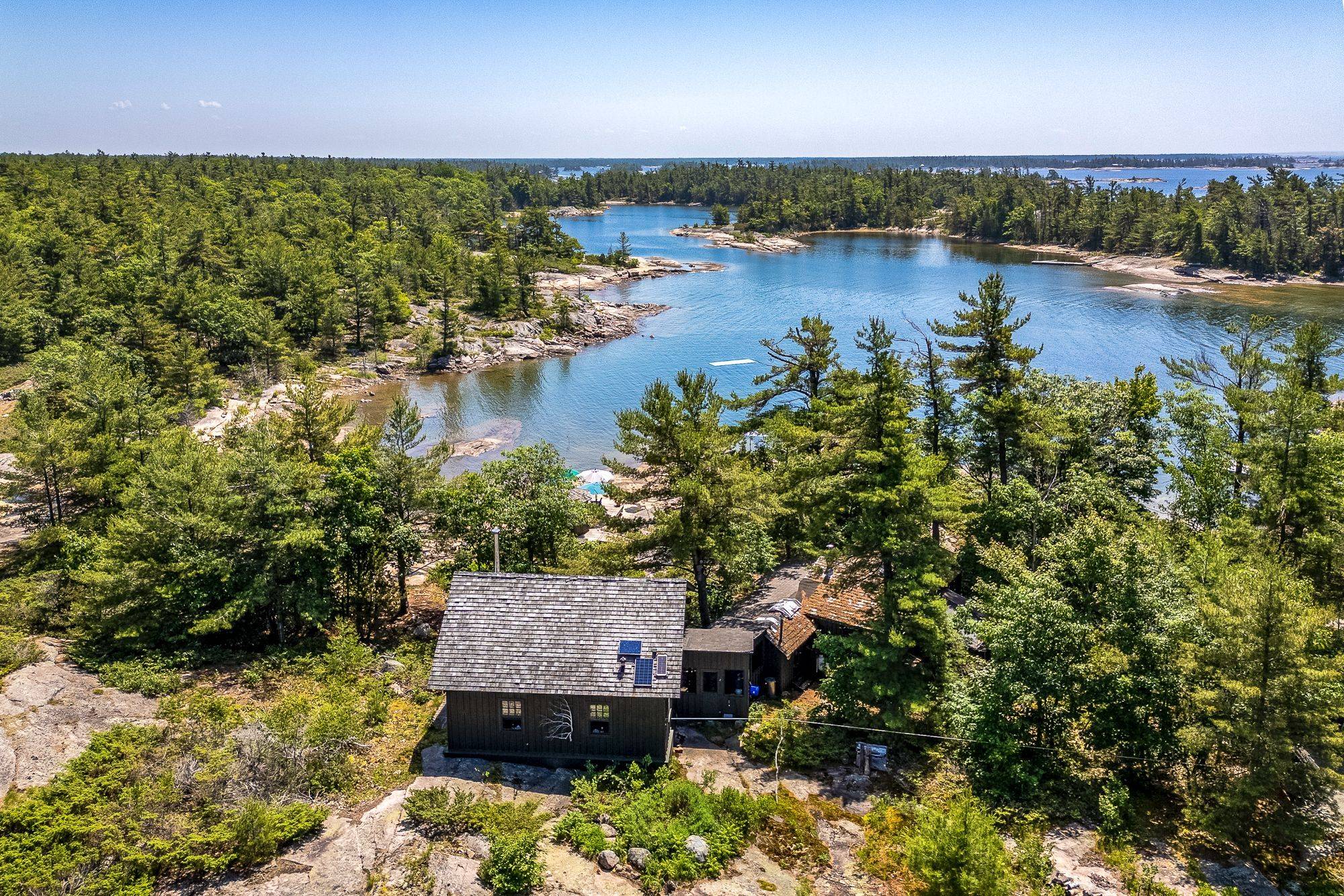 Georgian Bay, ON P2A 0B7,2 IS 4170 IS