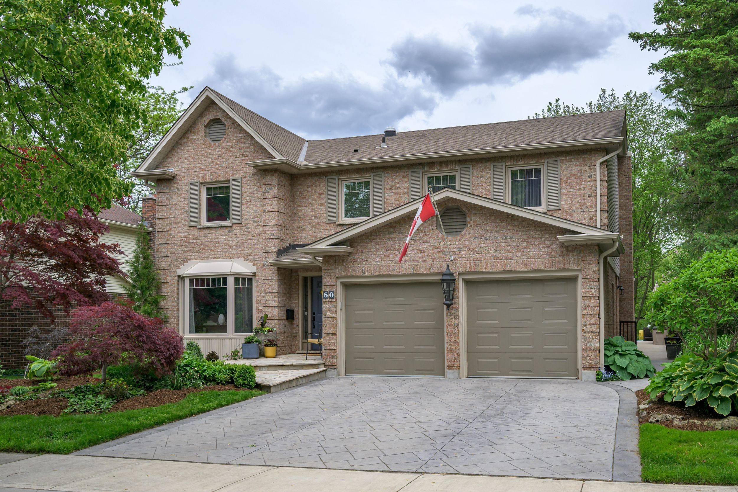 London North, ON N5X 1G5,60 Meridene CRES E