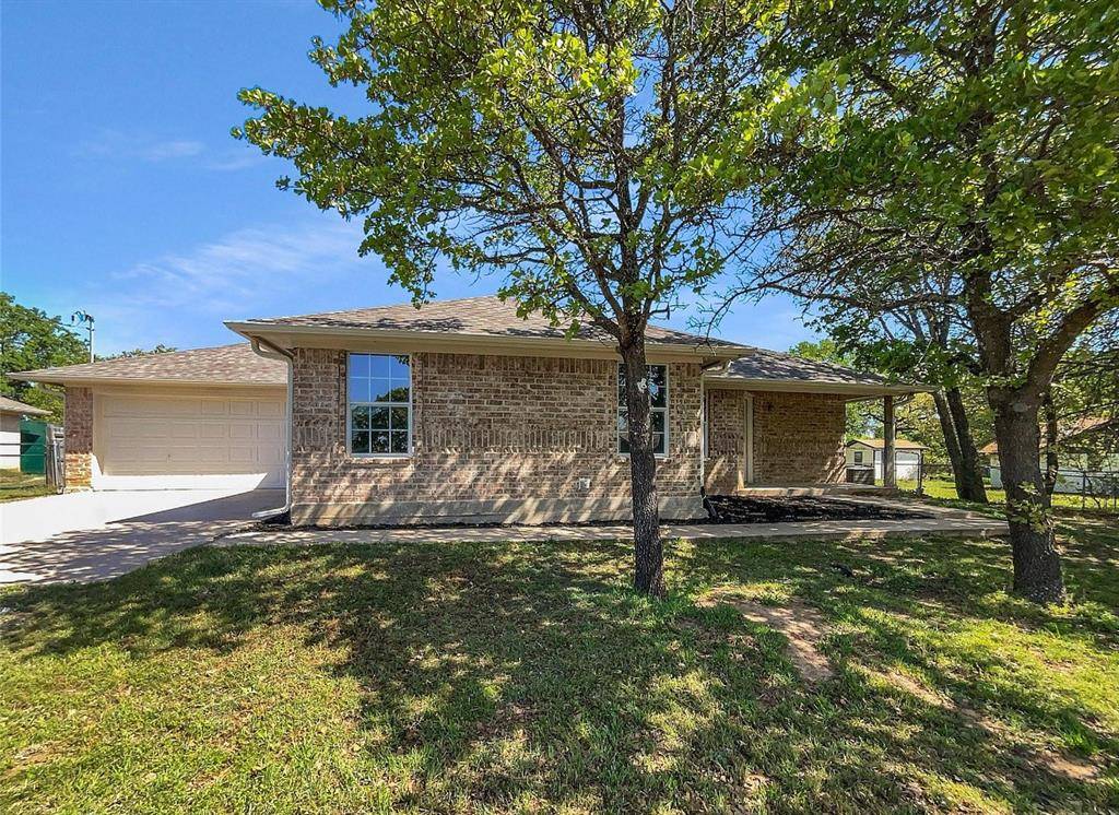 Azle, TX 76020,1712 Willow Wood Drive
