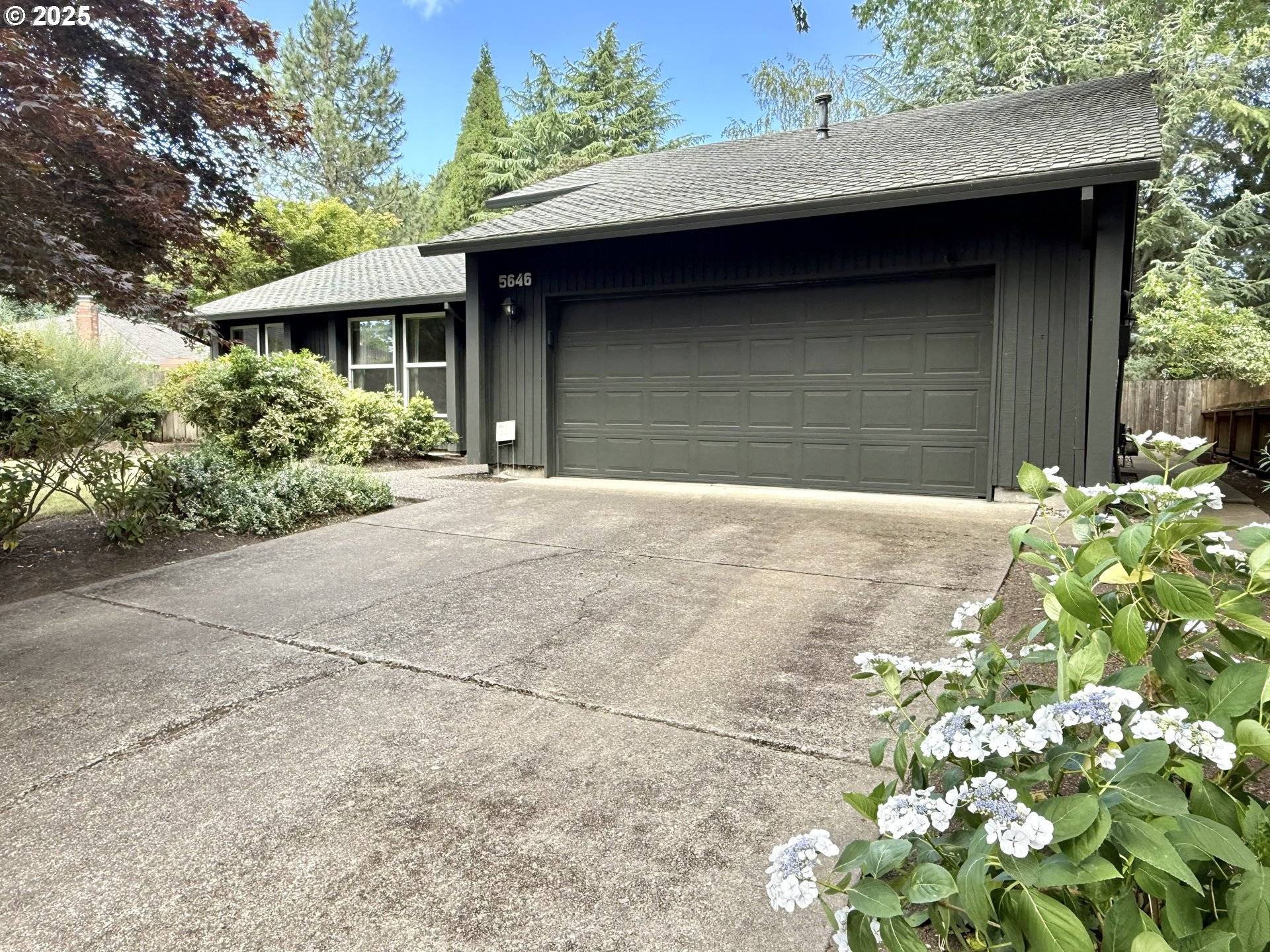 Portland, OR 97229,5646 NW DESCHUTES DR