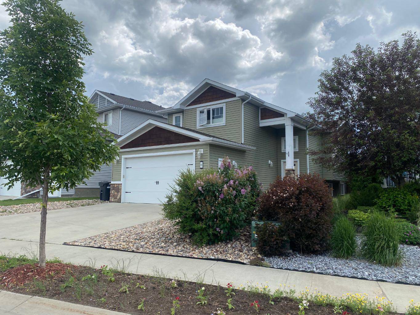 Sylvan Lake, AB T4S0L8,62 Reynolds RD