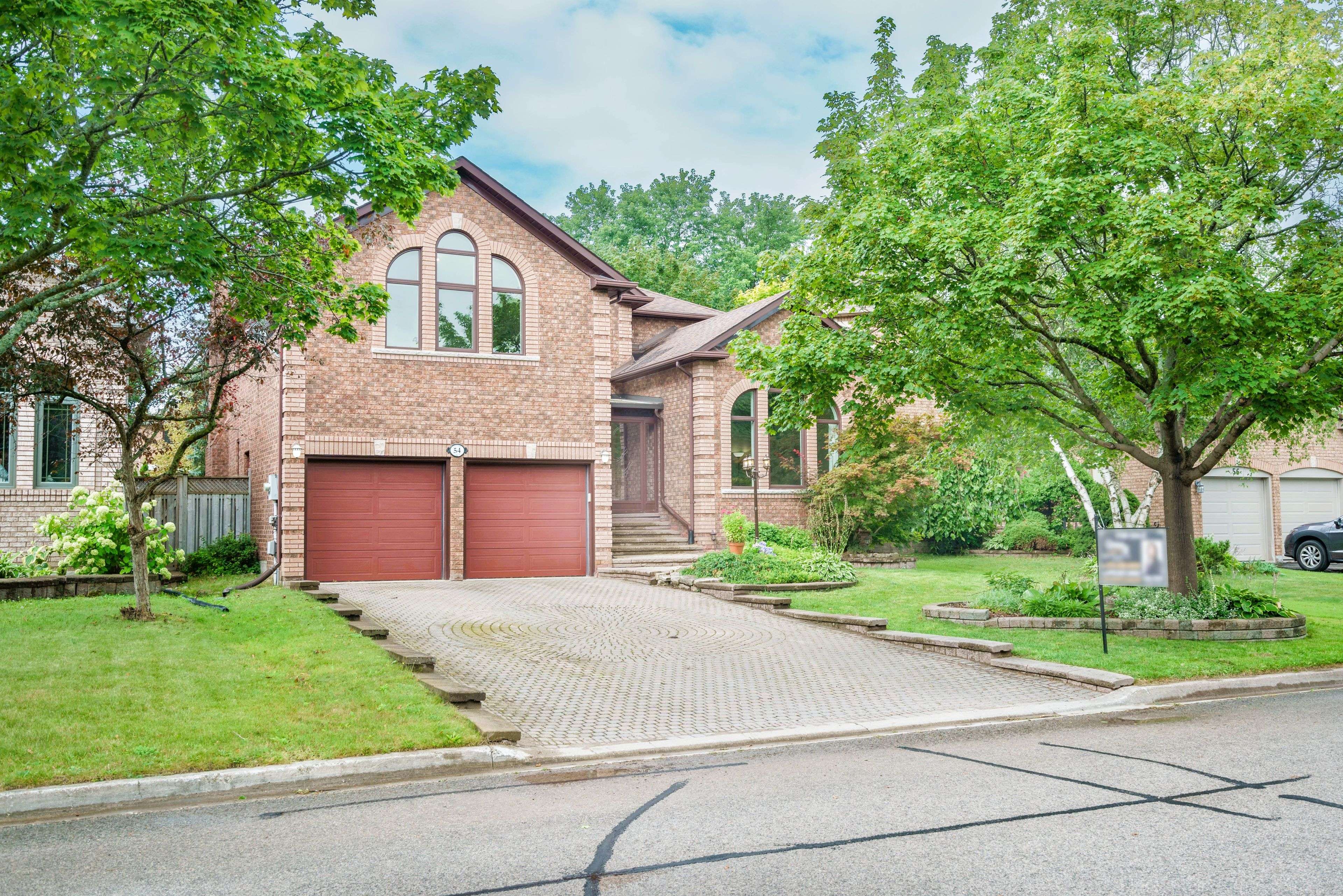Barrie, ON L4N 7V1,54 Cityview CIR