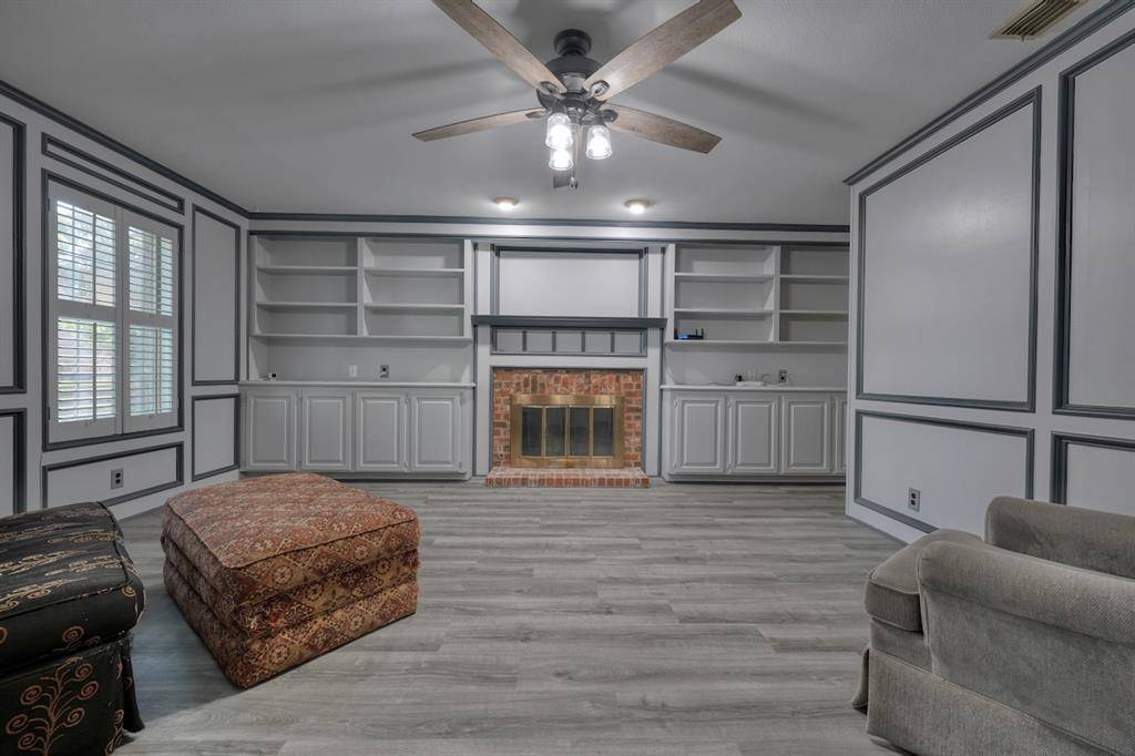 Longview, TX 75604,1303 Sleepy Hollow Lane