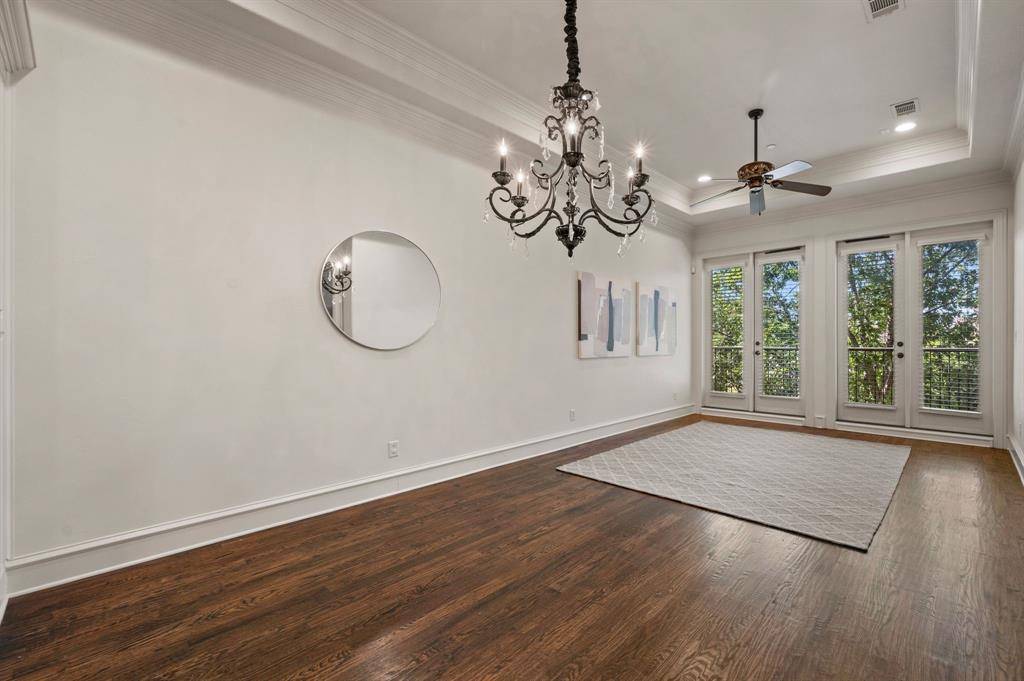 Colleyville, TX 76034,33 Main Street #220