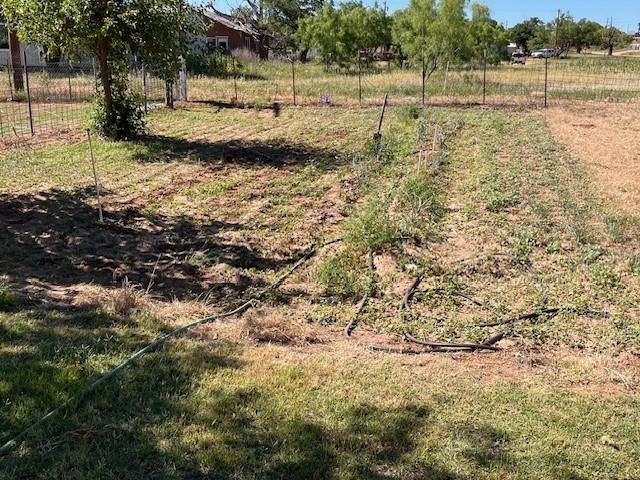 Rotan, TX 79546,611 E Sheridan Street