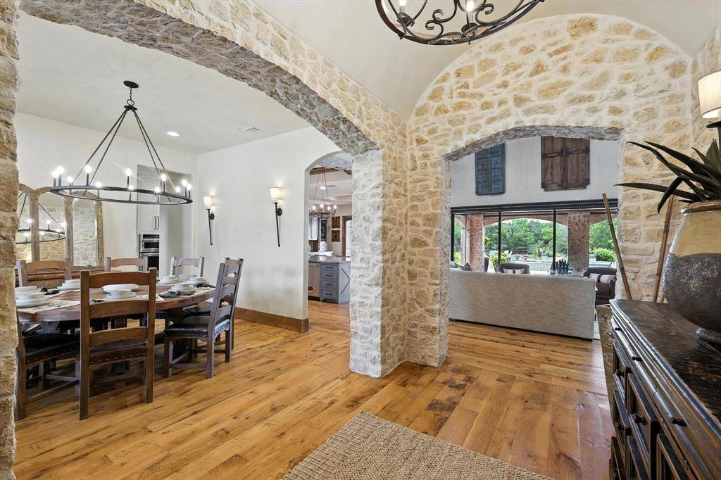 Double Oak, TX 75077,220 E Kings Road