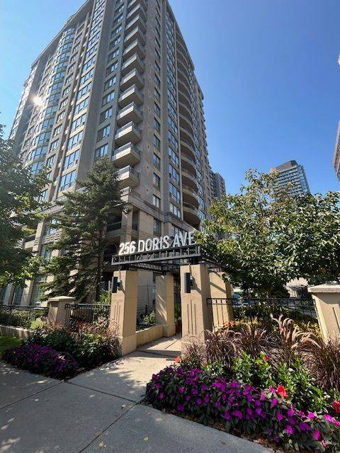 Toronto C14, ON M2N 6X8,256 Doris AVE #1202