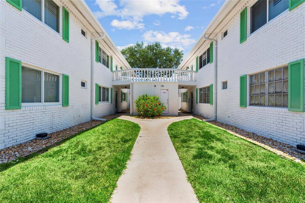 Fort Lauderdale, FL 33308,1801 NE 62nd St #130
