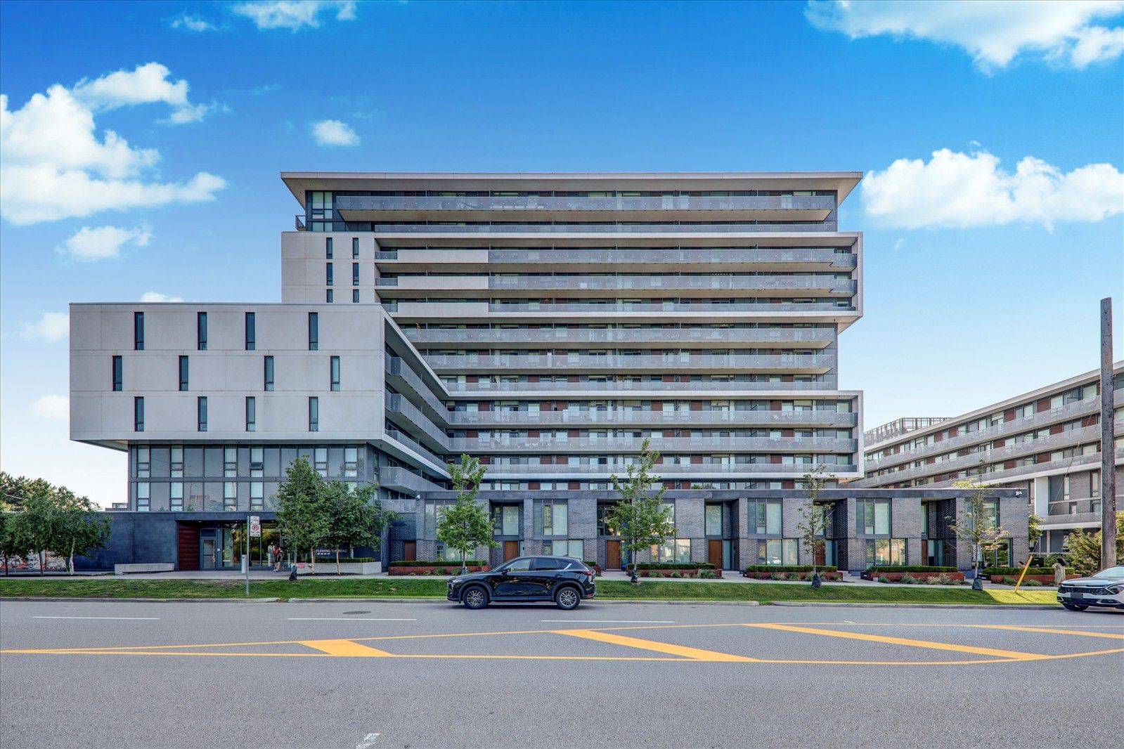 Toronto W04, ON M6A 0A9,160 Flemington RD #420