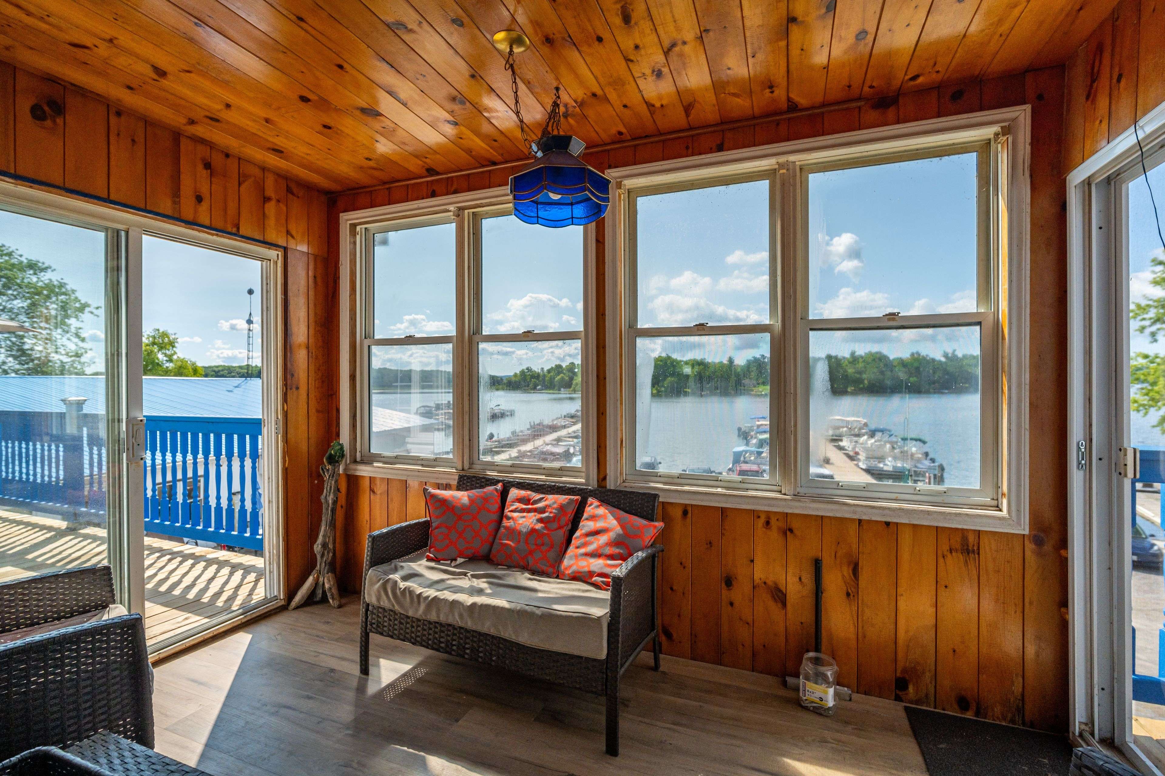 Otonabee-south Monaghan, ON K0L 1B0,1087 Island View DR