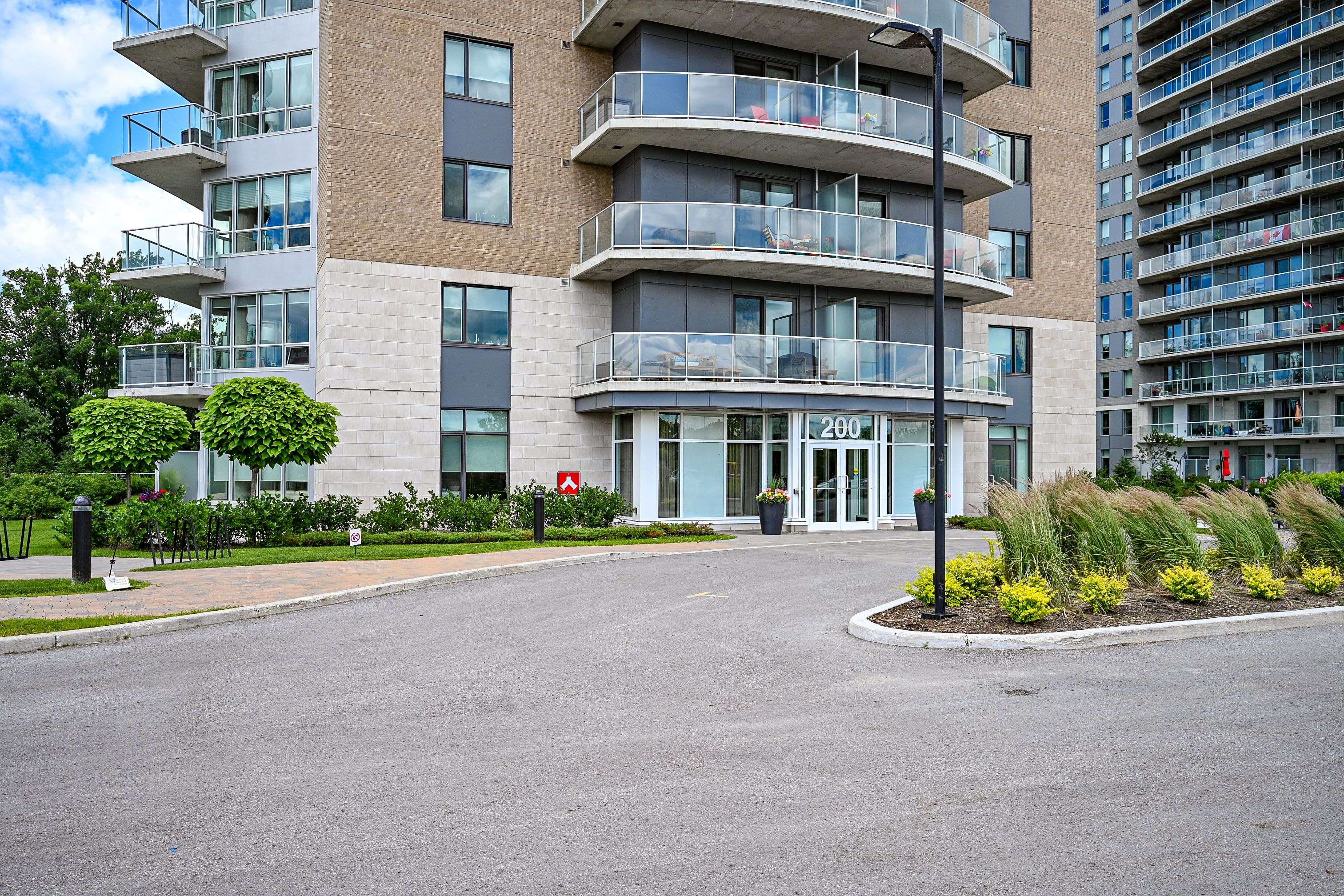 Orleans - Cumberland And Area, ON K4A 5H3,200 Inlet Private #407
