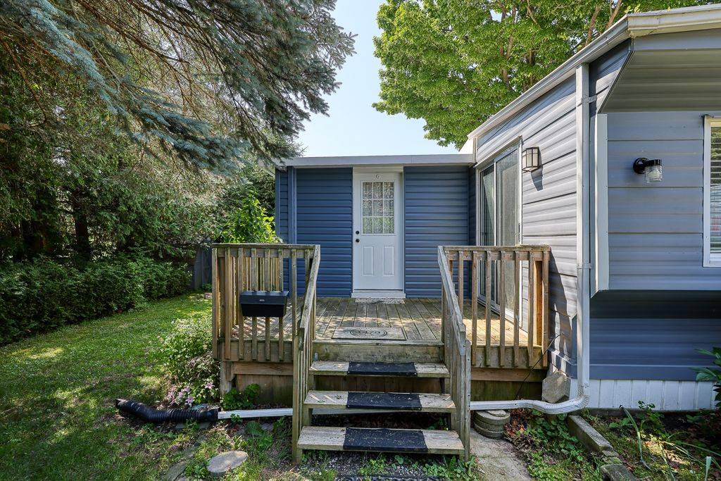 Woodstock, ON N4S 7W1,595487 59 HWY N #14