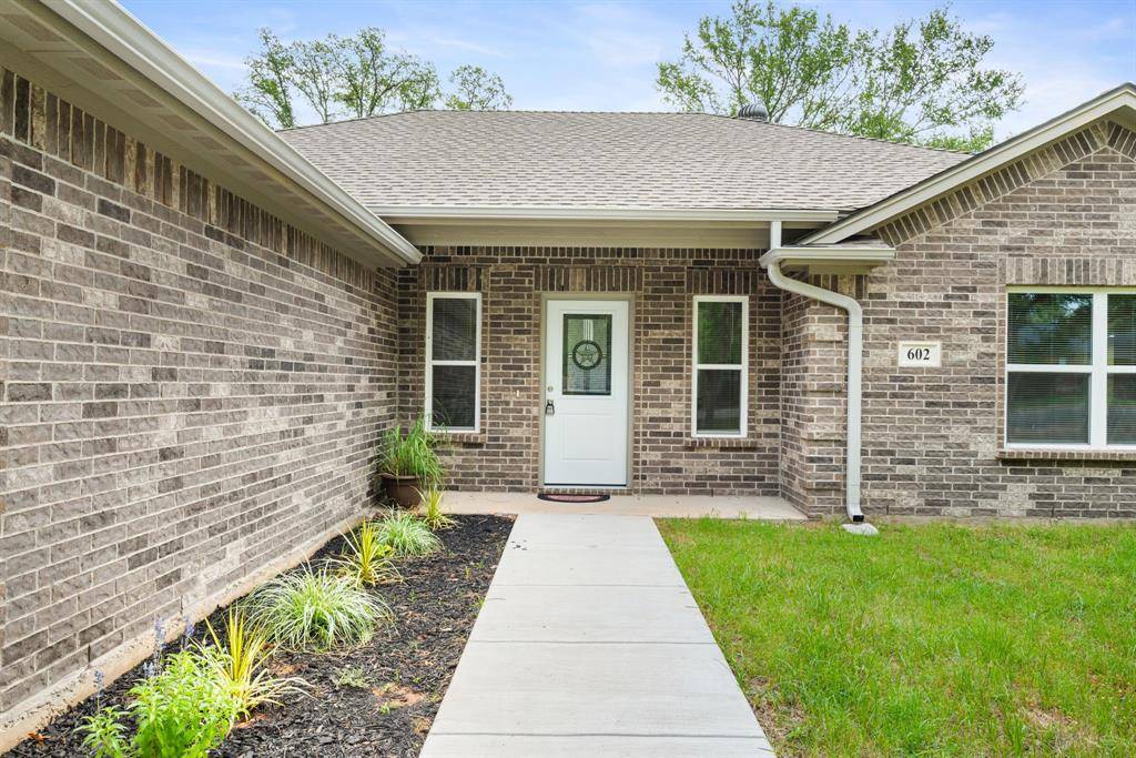 Mineral Wells, TX 76067,602 Cedar Street