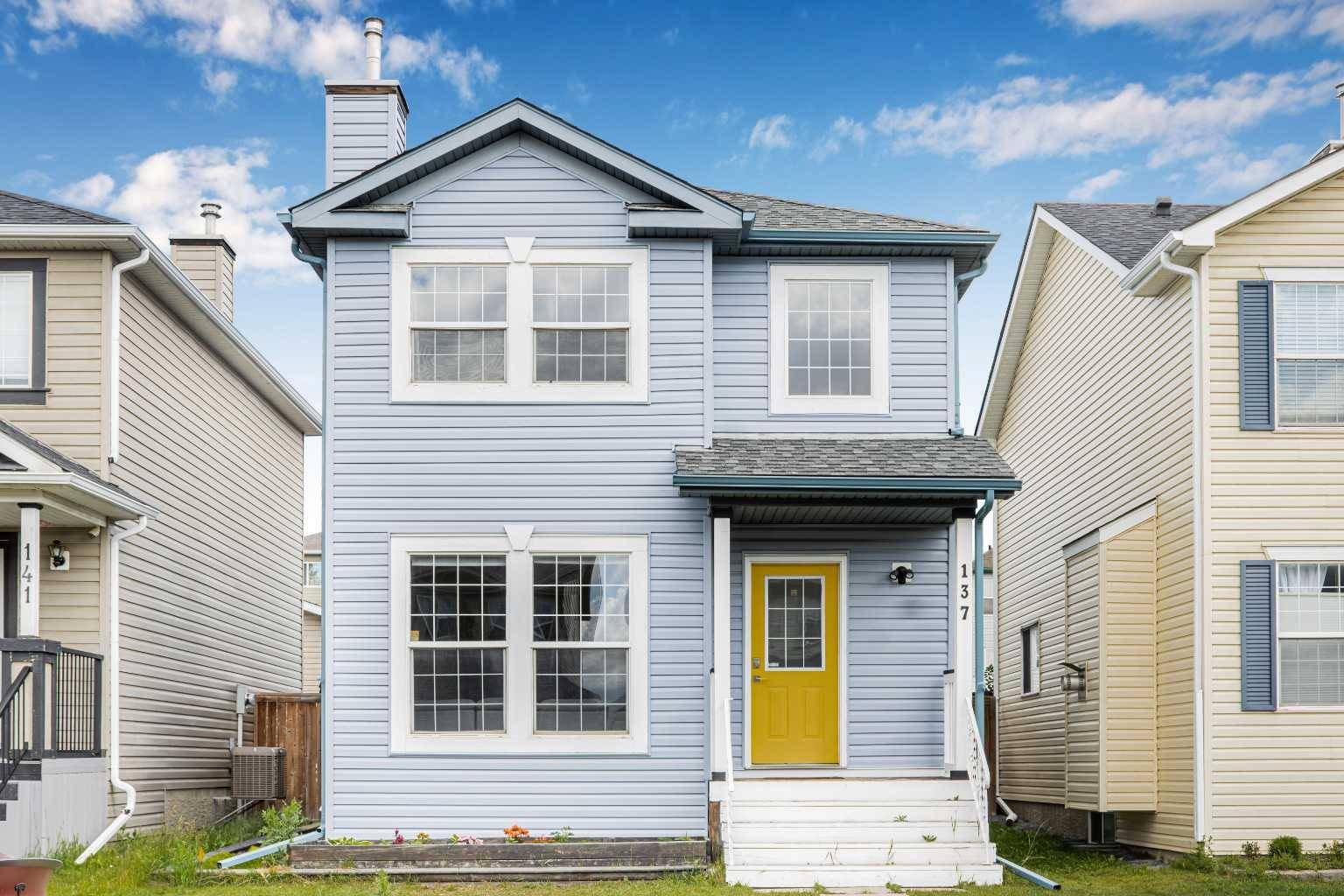 Calgary, AB T3K 5X7,137 Covepark CRES NE