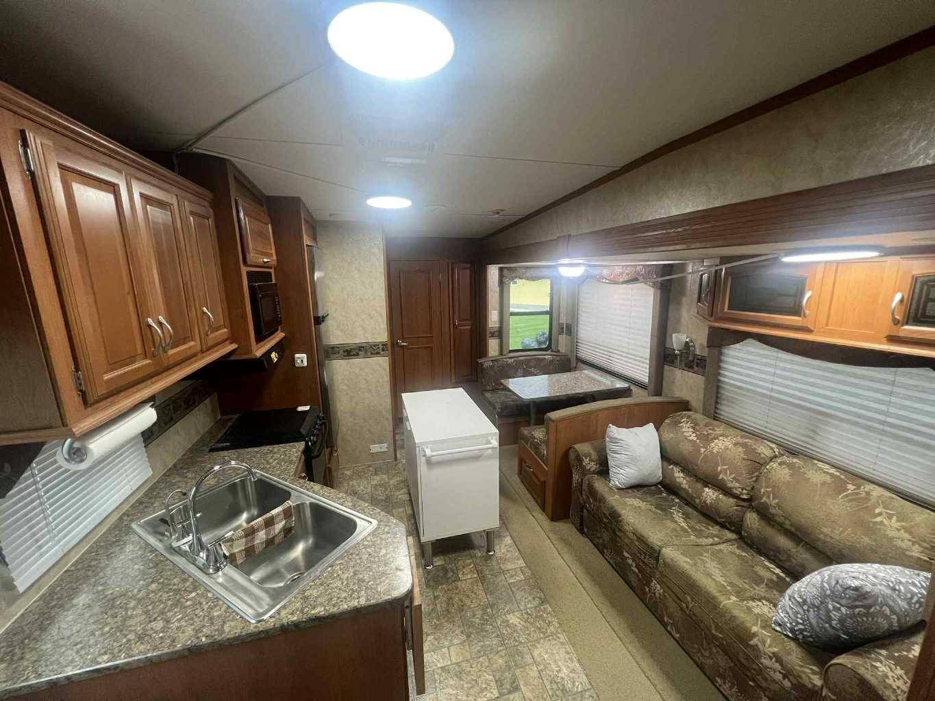 Sylvan Lake, AB T4E 2J4,38348 AB 781 #71