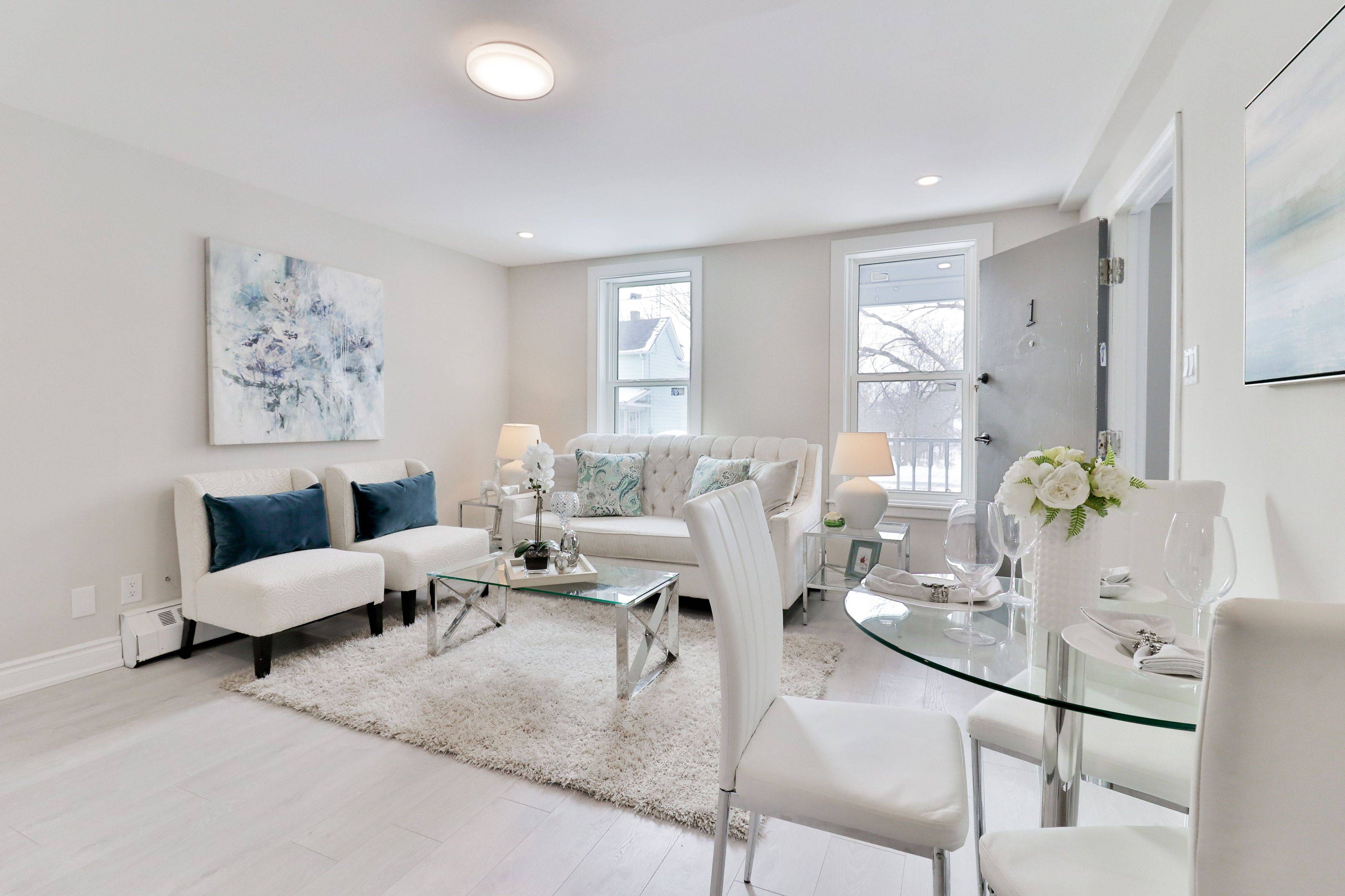 Oshawa, ON L1G 3Z7,81 Mcmillan DR #Unit 1