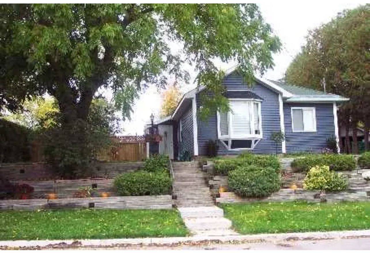 Newmarket, ON L3Y 1H1,325 Andrew ST