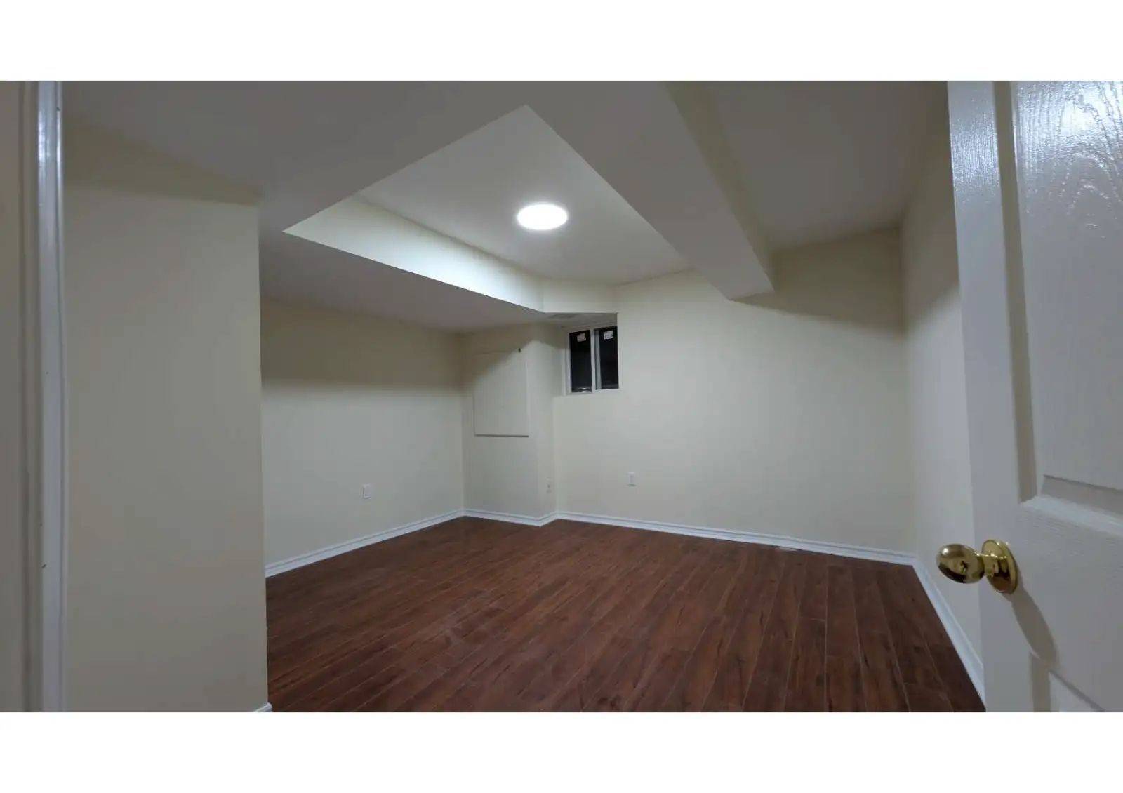 Brampton, ON L6P 2N7,105 Bayridge DR