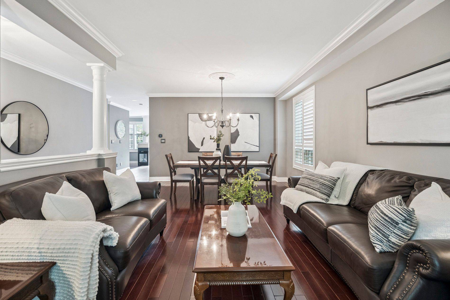 Oakville, ON L6M 5A1,2217 Mariposa RD