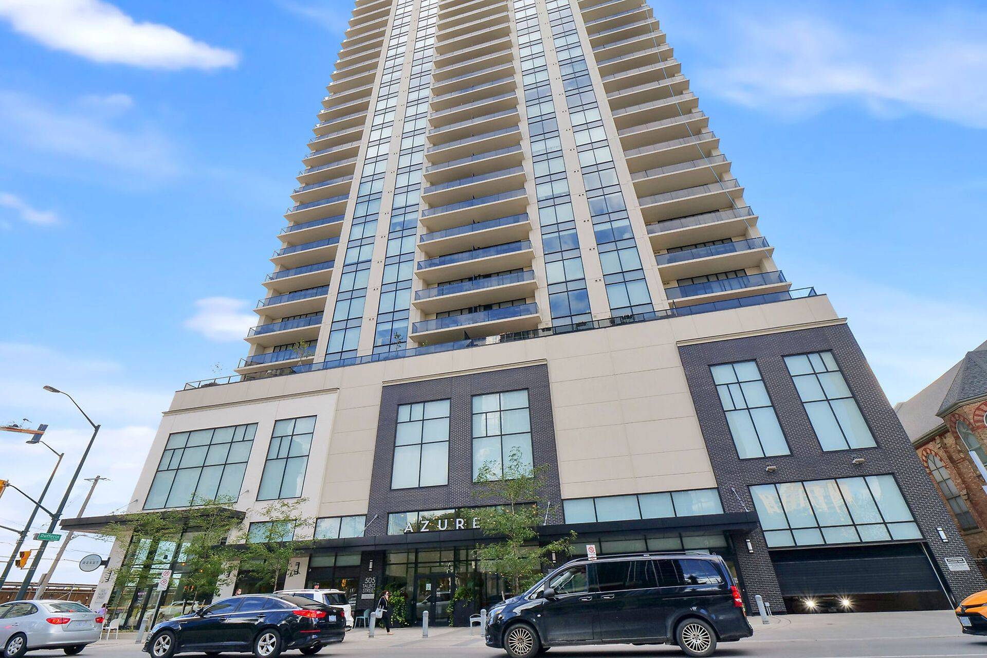 London East, ON N6A 2S6,505 TALBOT ST #904