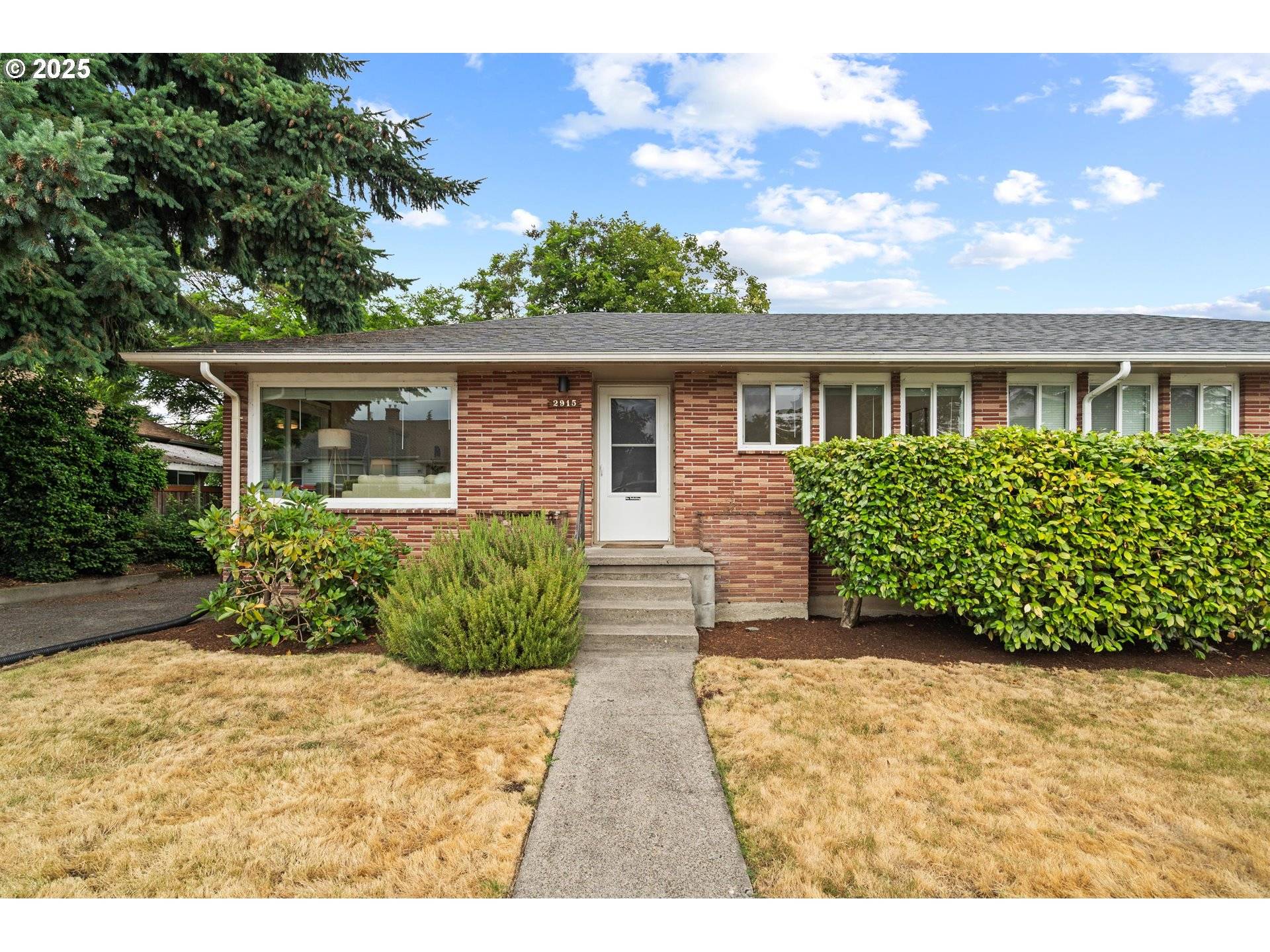 Milwaukie, OR 97222,2915 SE MONROE ST