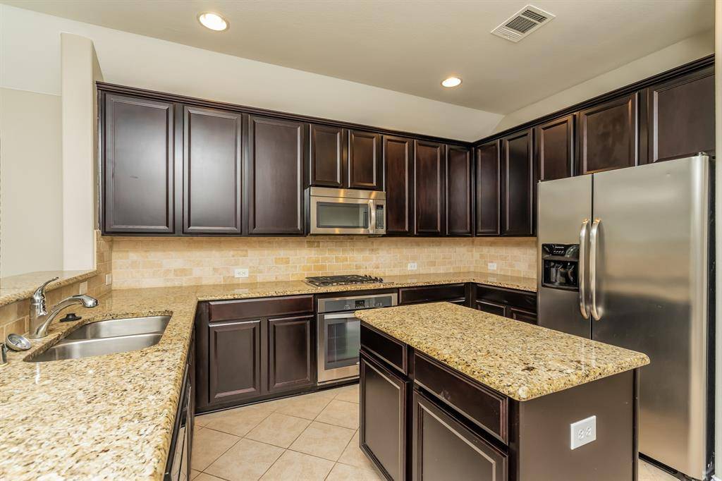 Fate, TX 75189,185 Pleasant Hill Lane
