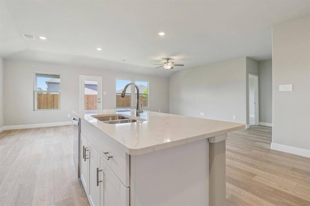 Lavon, TX 75166,463 Yellowstar Lane