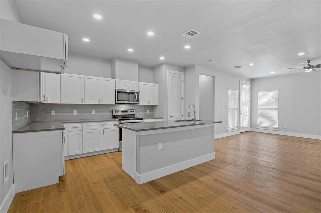 Sanger, TX 76266,5016 Villas Drive