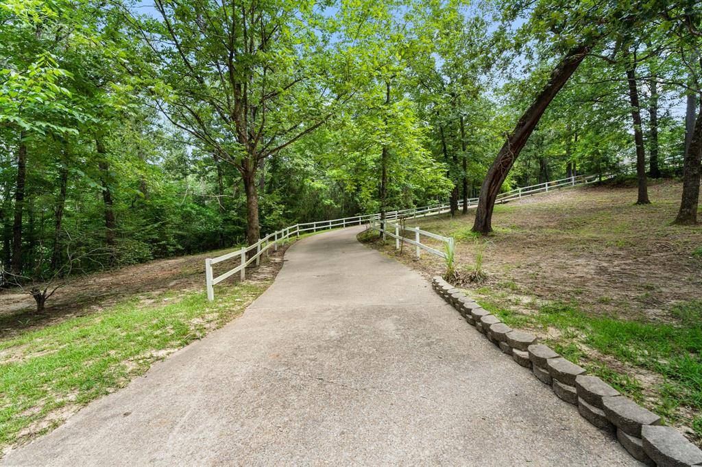 Tyler, TX 75703,18737 Oakbrook Road