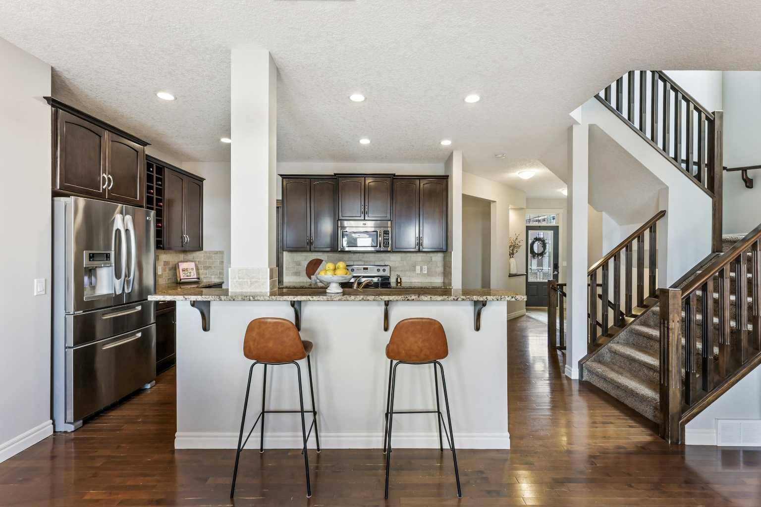 Calgary, AB T3M0X4,383 Mahogany TER SE