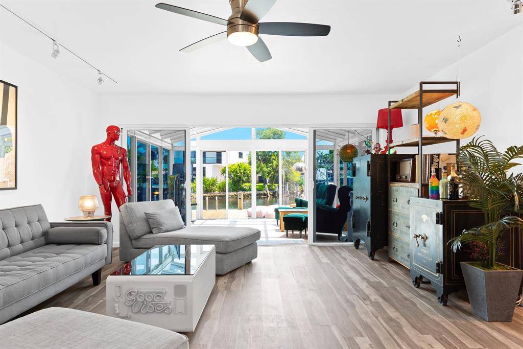 Wilton Manors, FL 33305,Address not disclosed