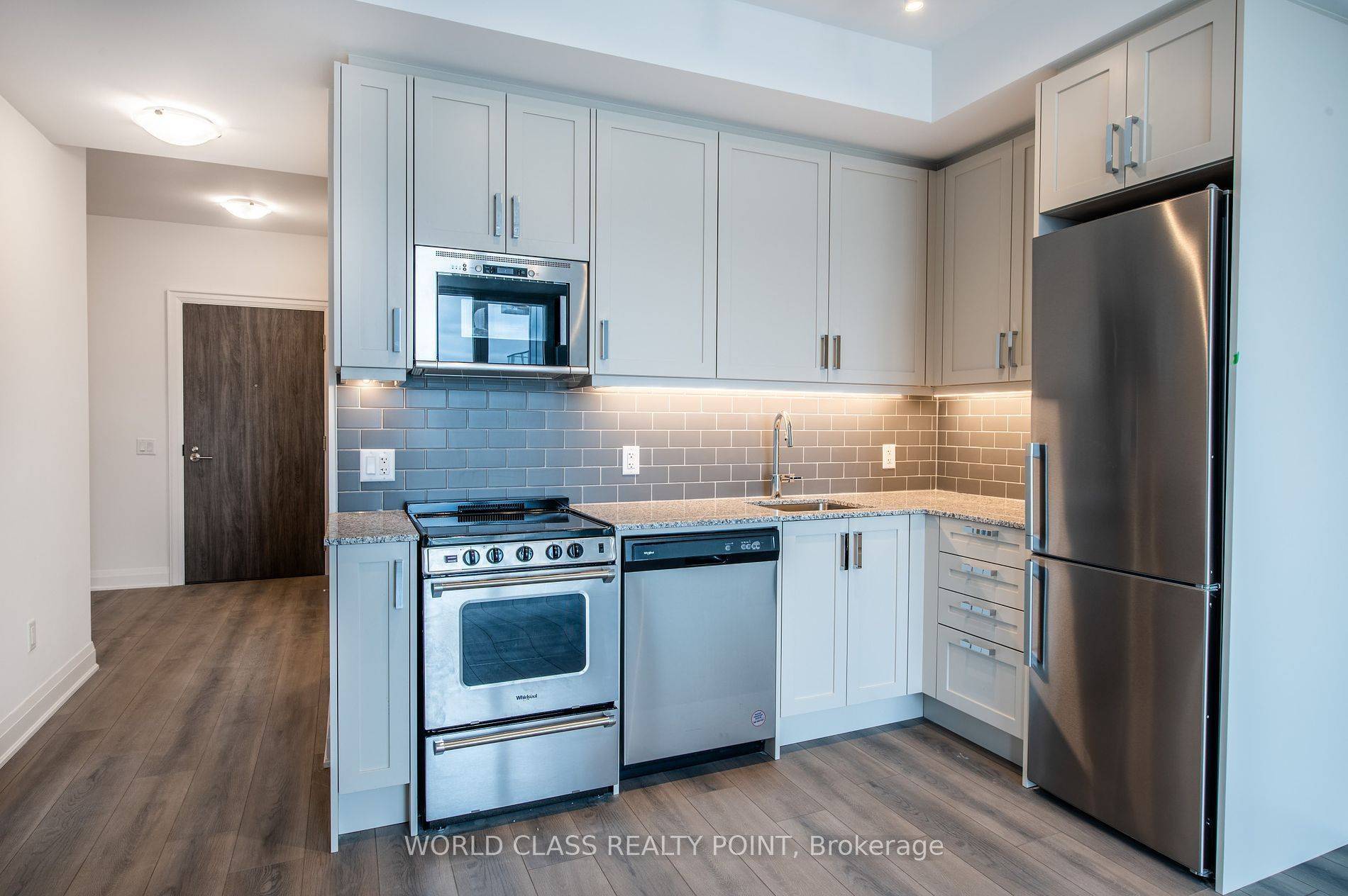 Vaughan, ON L4J 0L2,10 Gatineau DR #710