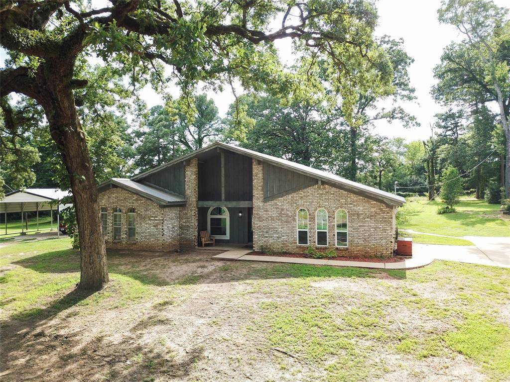Maud, TX 75567,492 County Road 1107