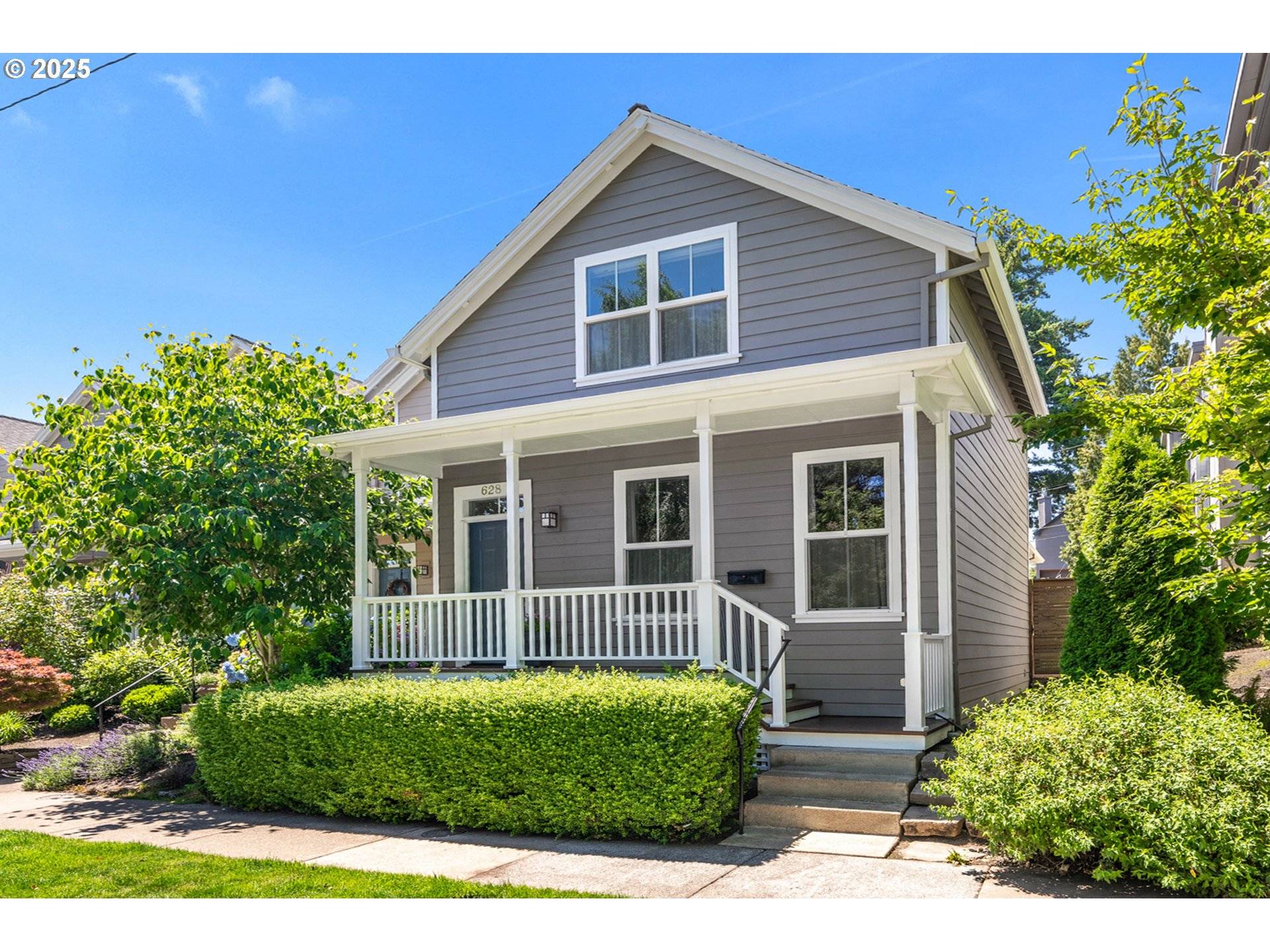 Lake Oswego, OR 97034,628 1ST ST