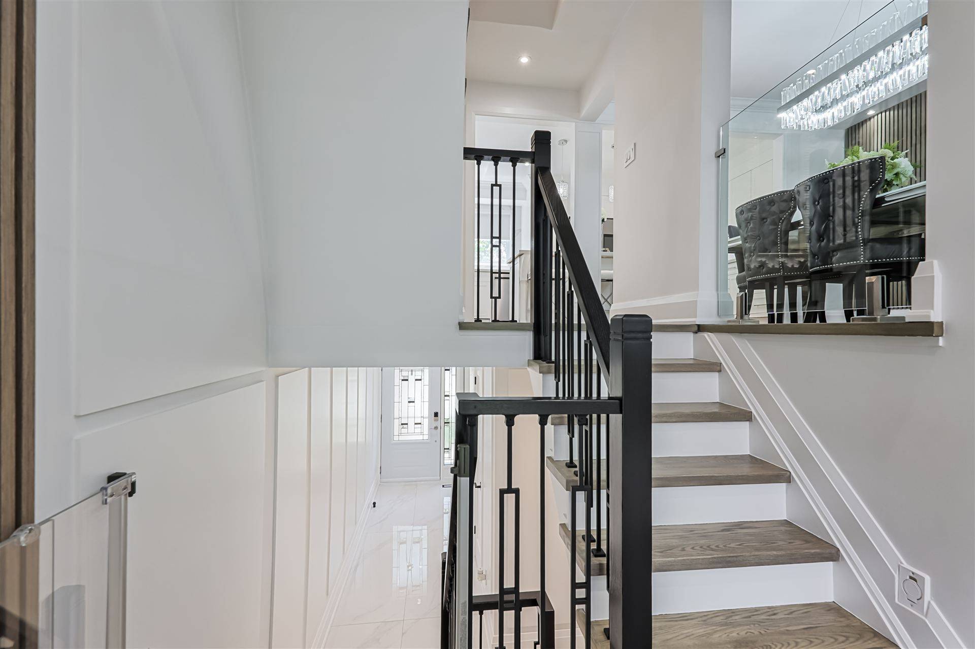 Mississauga, ON L4W 2M9,4165 Fieldgate DR #42