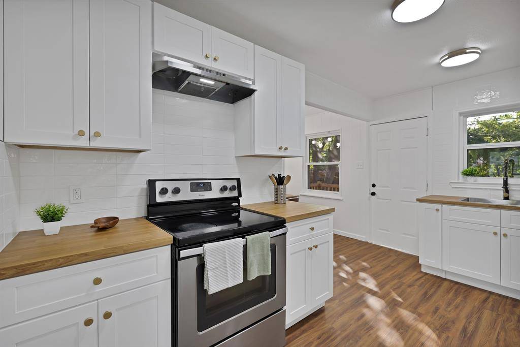 Dallas, TX 75228,3315 Mayhew Drive