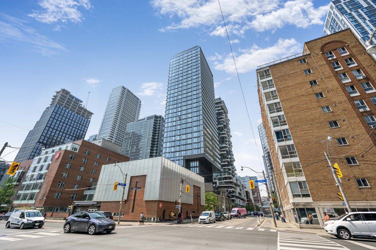 Toronto C08, ON M5B 0C6,47 Mutual ST #2301