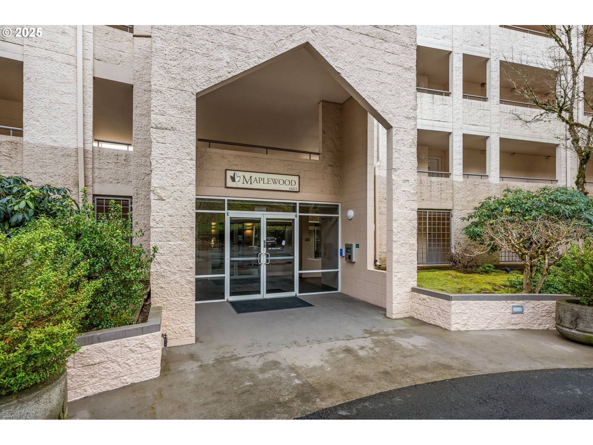 Portland, OR 97210,6665 W BURNSIDE RD #410