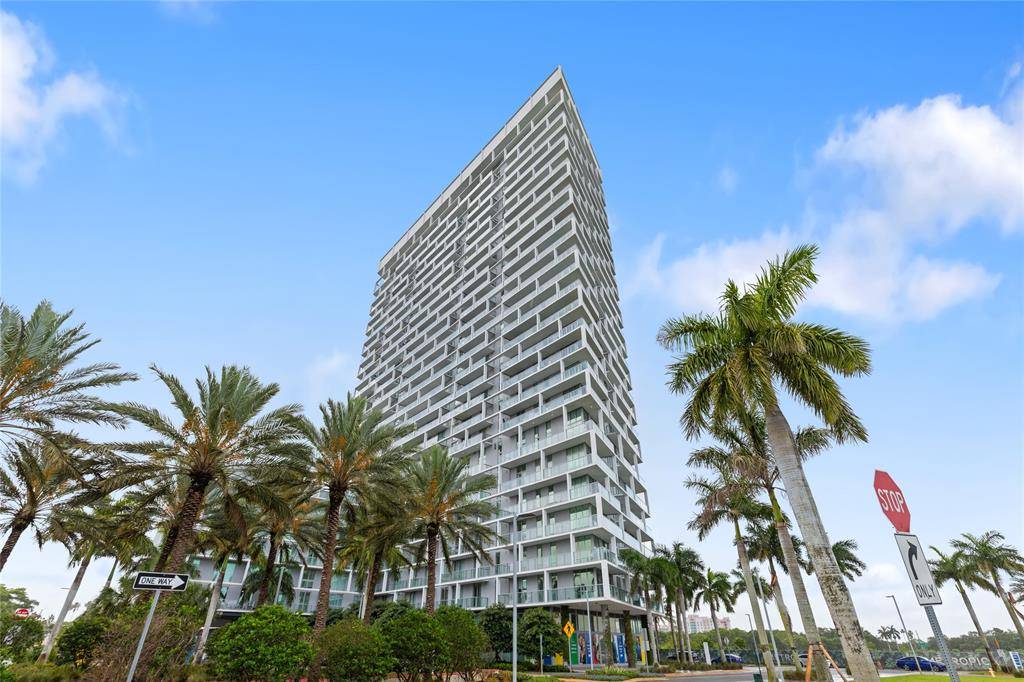 Sunrise, FL 33323,2000 Metropica Way #1208