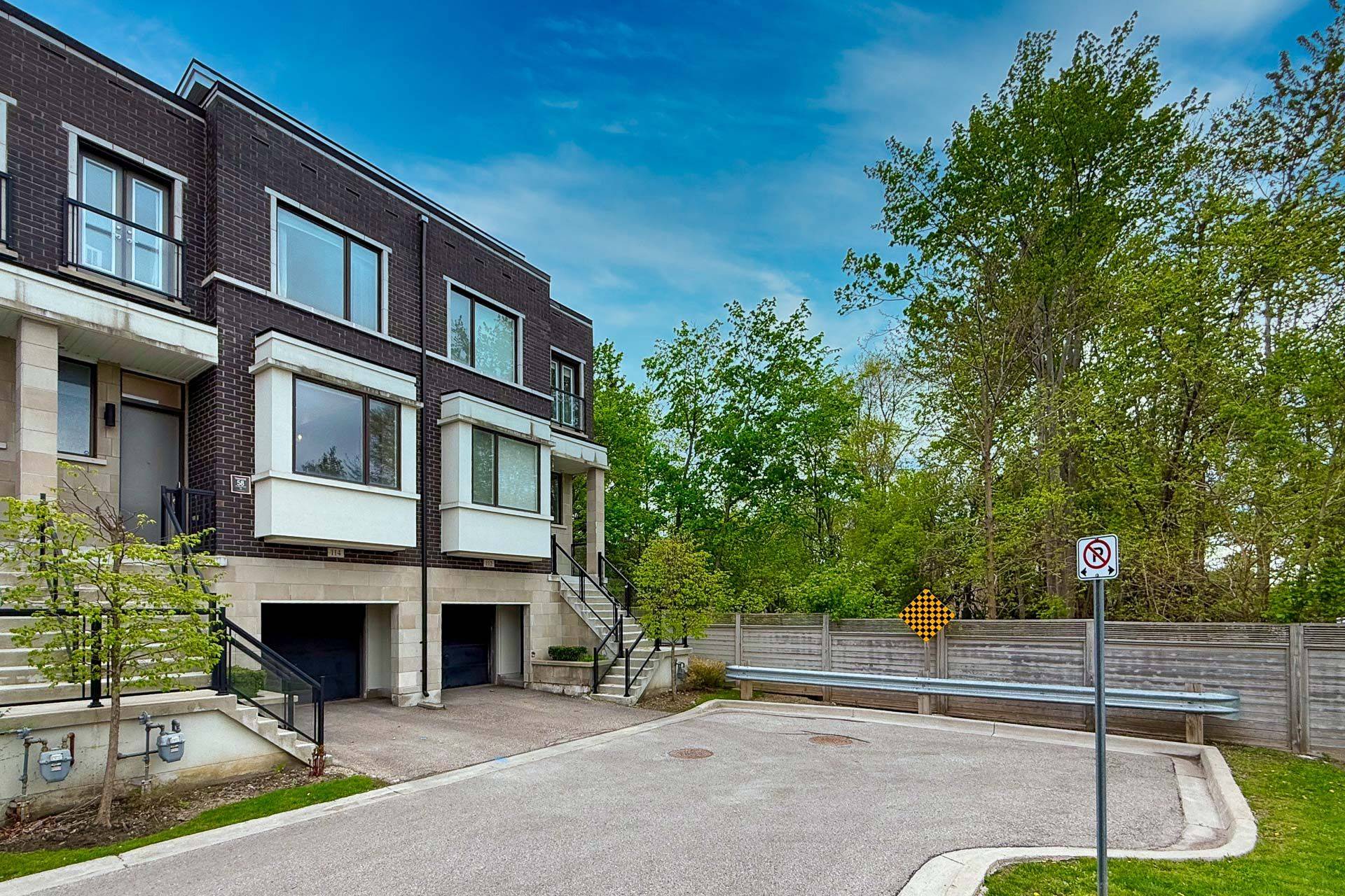 Richmond Hill, ON L4B 0E5,114 Genuine LN