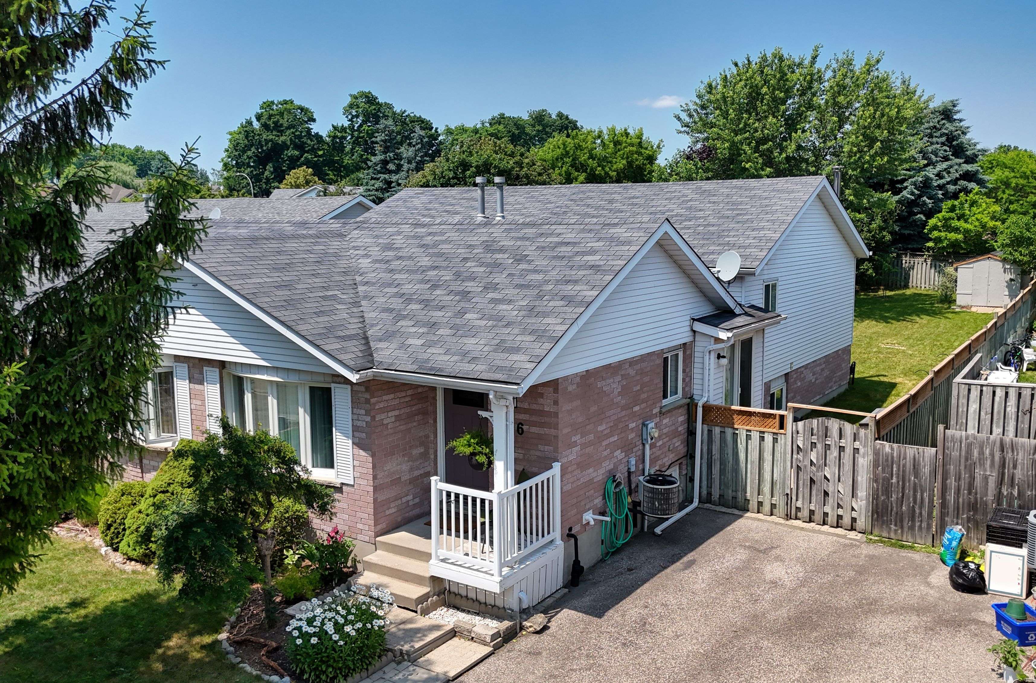 Kitchener, ON N2N 3E1,116 Oprington CT