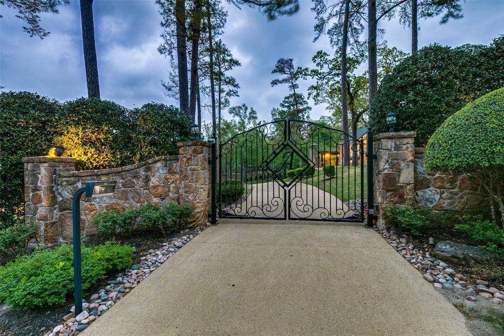 Scroggins, TX 75480,42 Leona Court