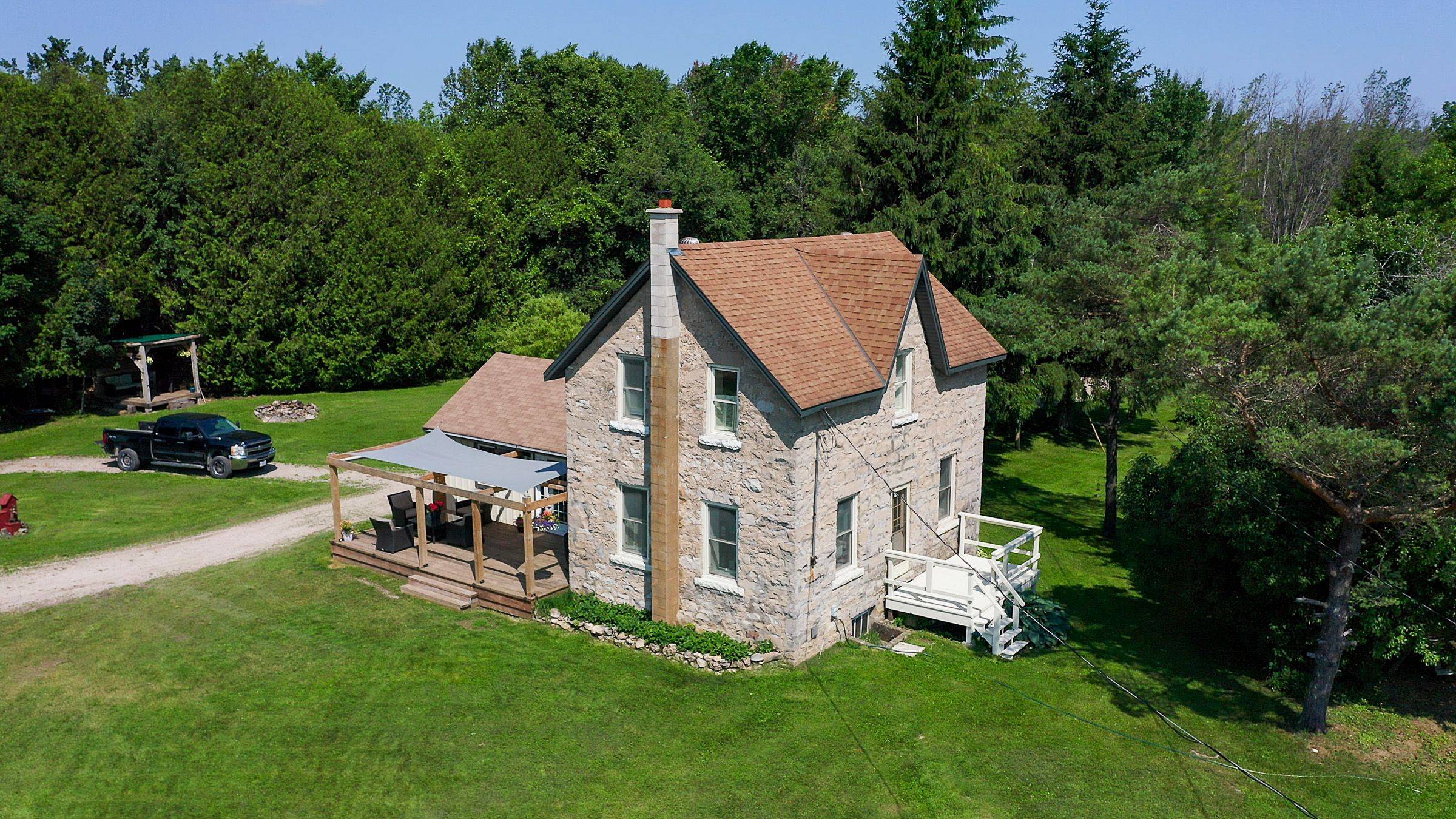 Georgian Bluffs, ON N0H 2T0,362404 Lindenwood RD