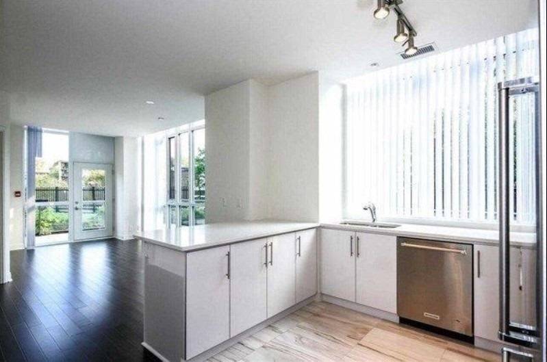 Toronto C09, ON M4W 3Z4,825 Church ST #Th101