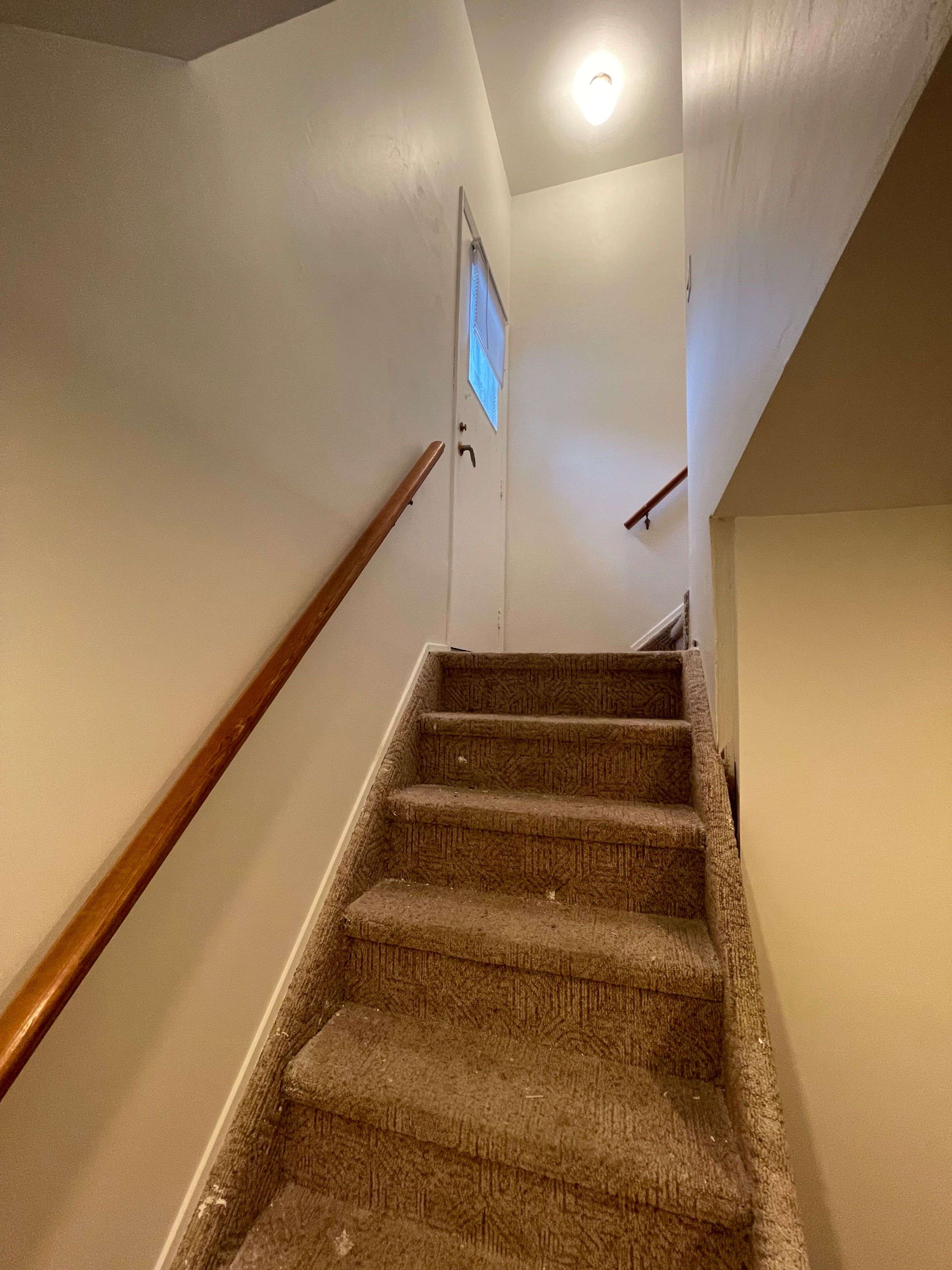 Pickering, ON L1W 2L2,954 Timmins Gdns GDNS N #2BR Basemnt