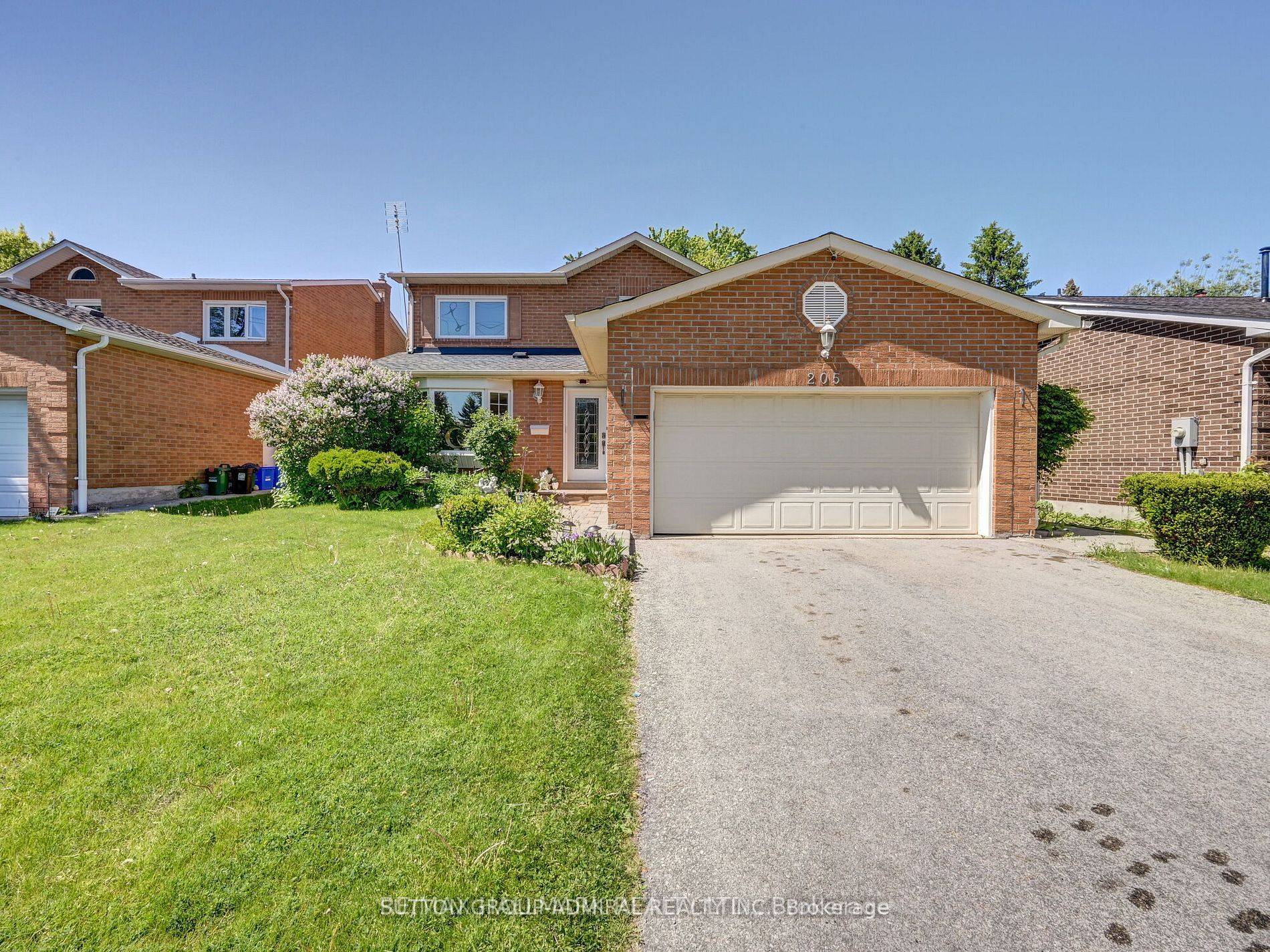 Newmarket, ON L3Y 6H8,205 London RD #Main& 2