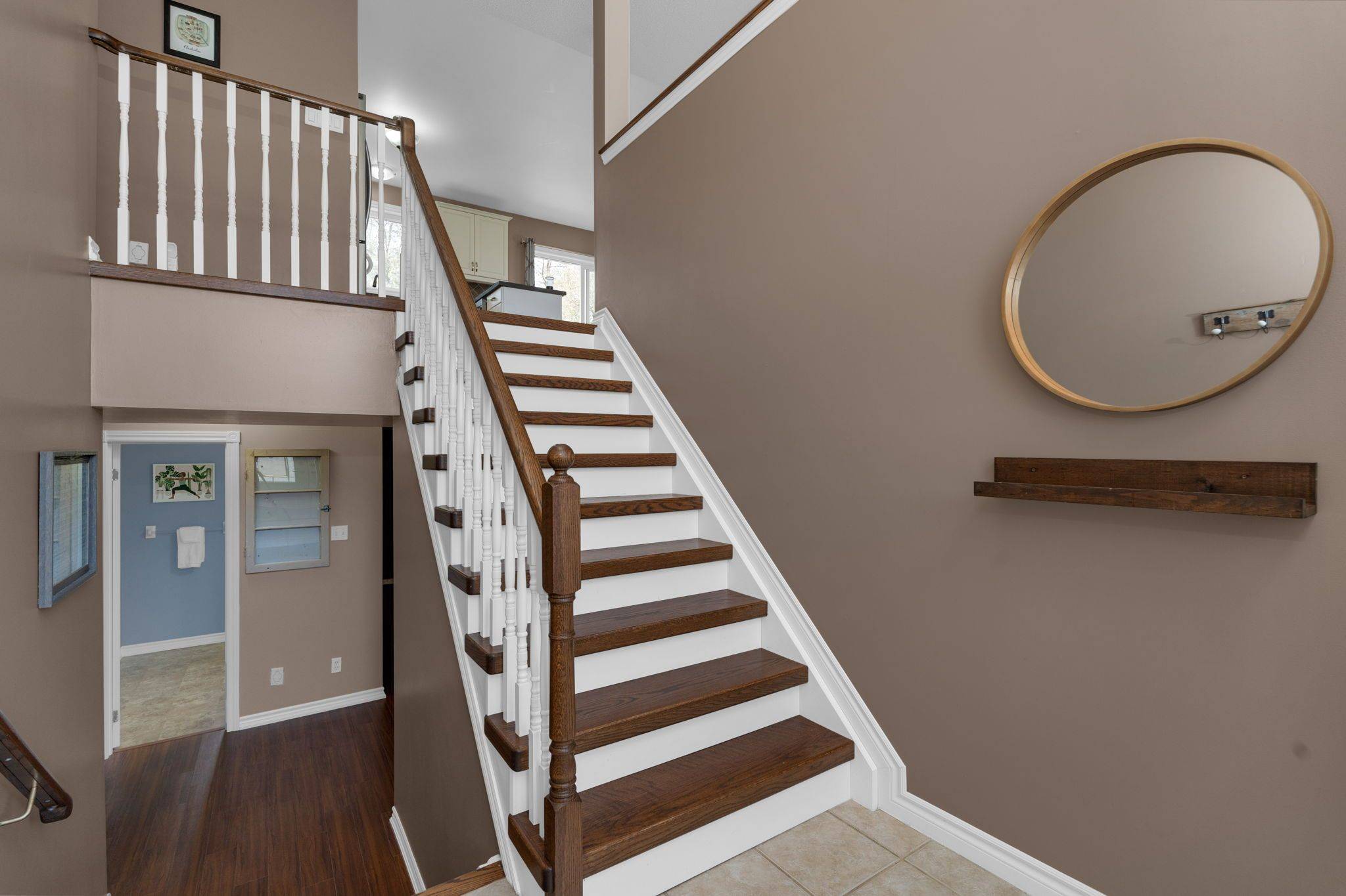 Springwater, ON L0L 1V0,68 Davenport DR
