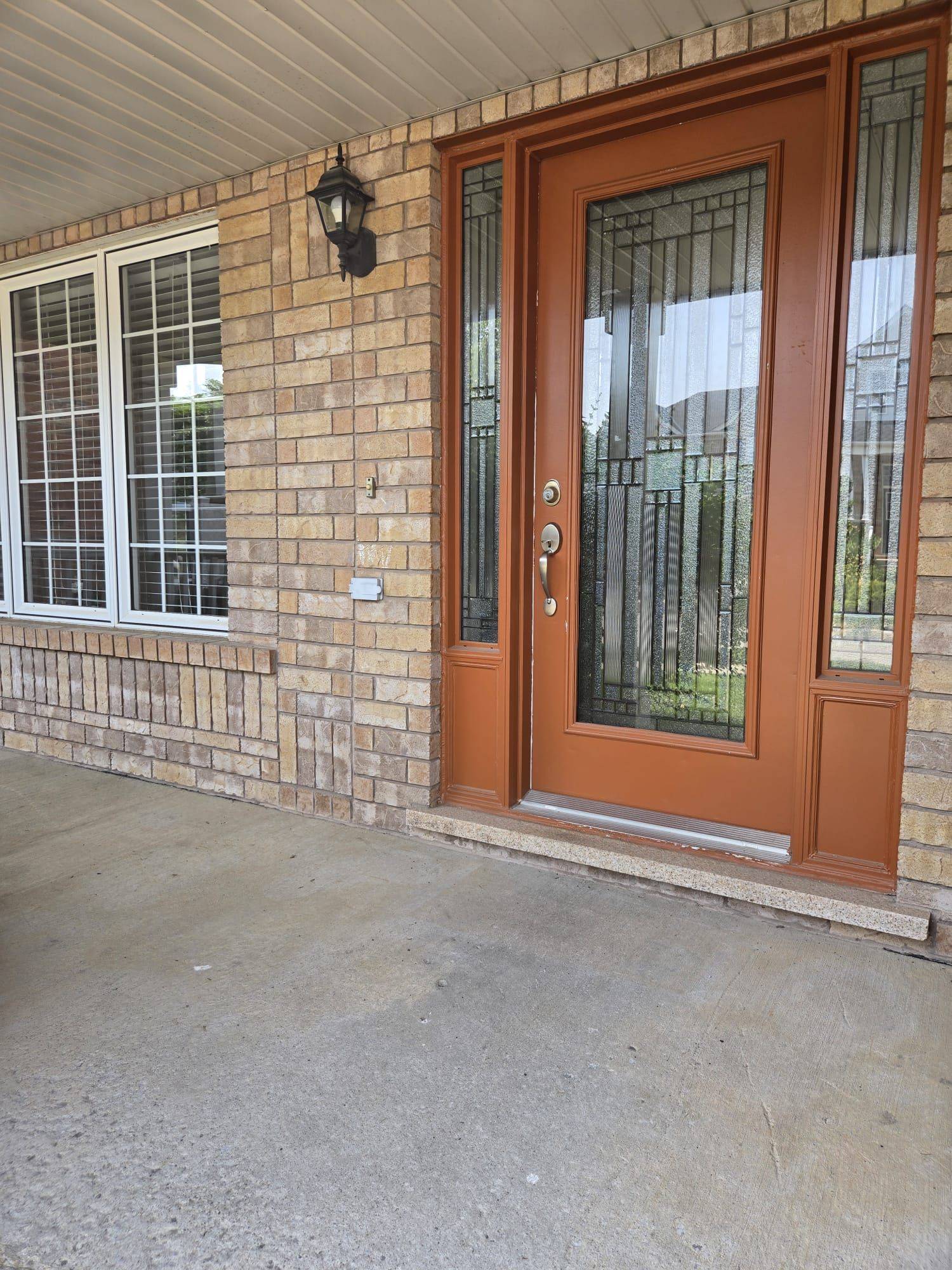Burlington, ON L7M 0C1,3264 Mccurdy CT