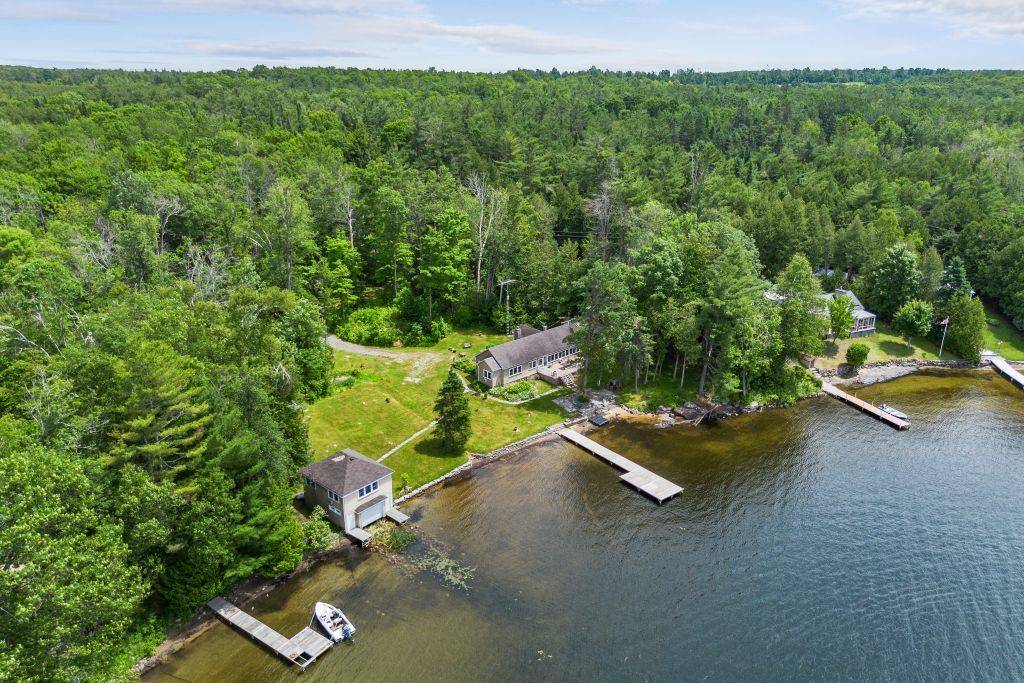 Kawartha Lakes, ON K0M 1K0,103 Shadow Lake 6 RD